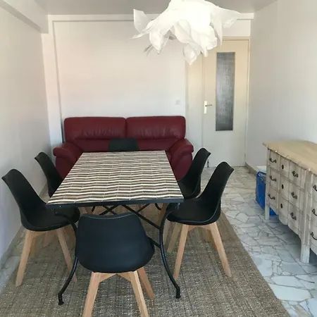 Les Jacinthes アパート Saint-Raphaël